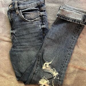 Joe's Jeans Distressed Blue Denim The Luna Cigarette Crop Size 24